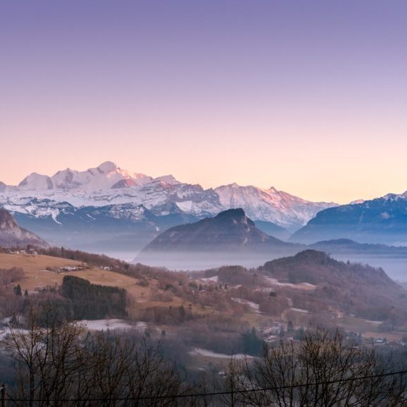 hugues-de-buyer-mimeure-335733-unsplash